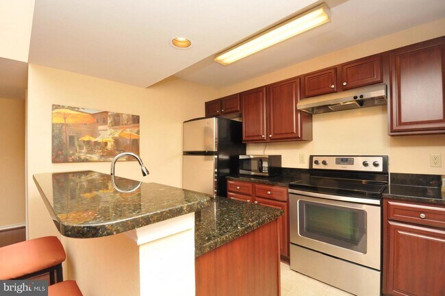 Building Photo - 12159 Penderview Terrace