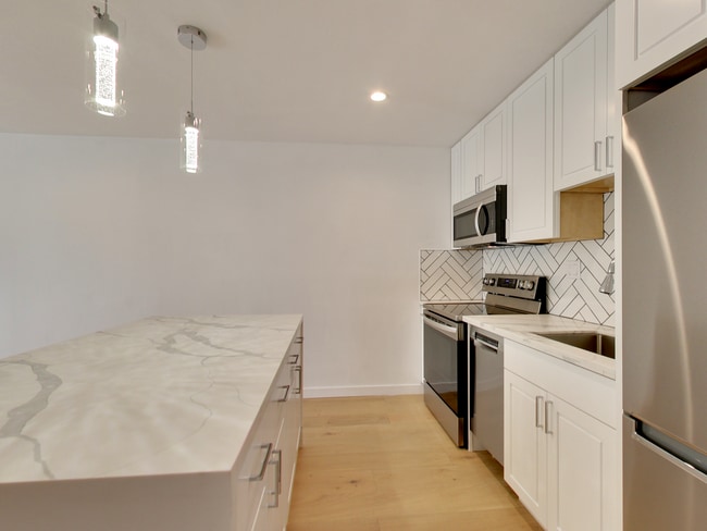 Foto del edificio - 1504 Newlands Ave