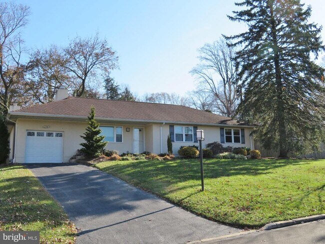 Foto del edificio - 4134 Twynnwood Rd