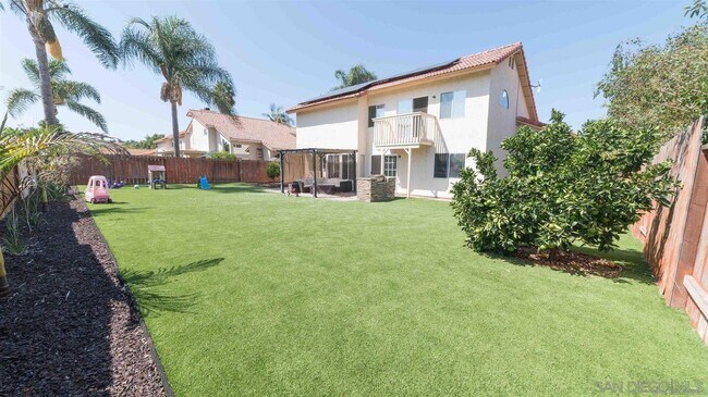 Foto del edificio - 3435 Crystal Wood Dr