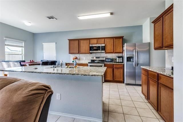 Foto del edificio - 3330 Emerson Rd