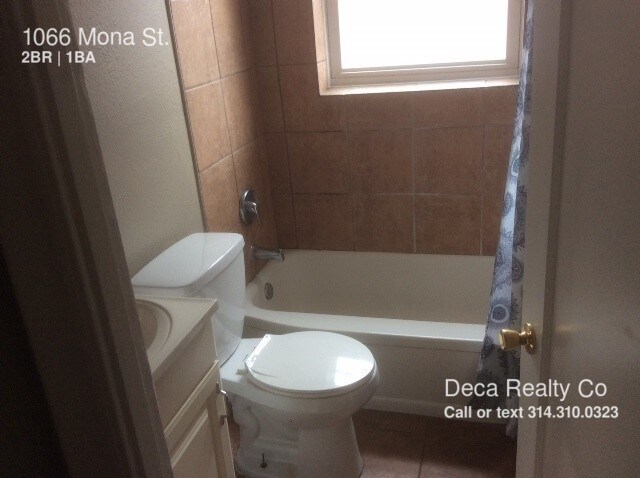 Building Photo - 1066 Mona Dr