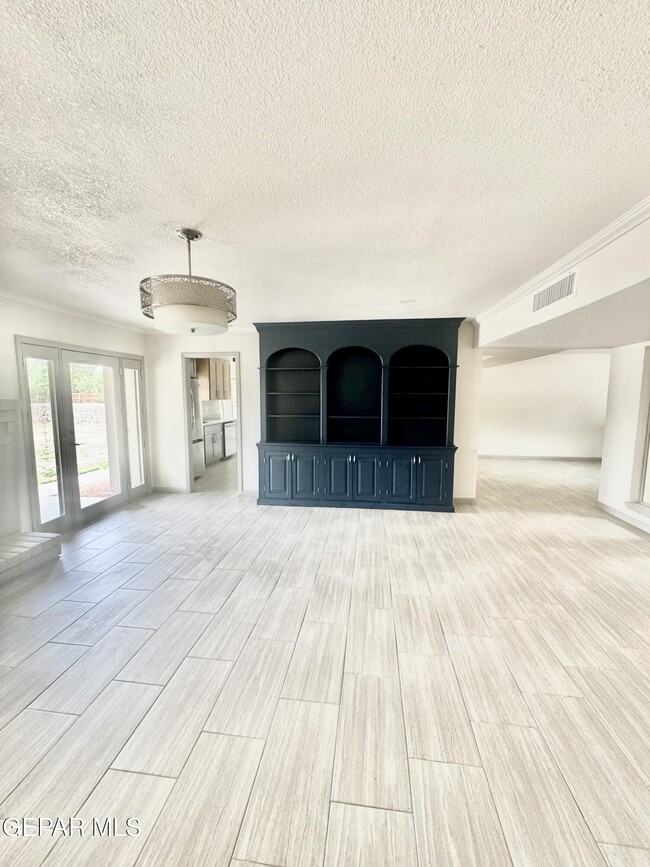 Building Photo - 508 Trails End Ct