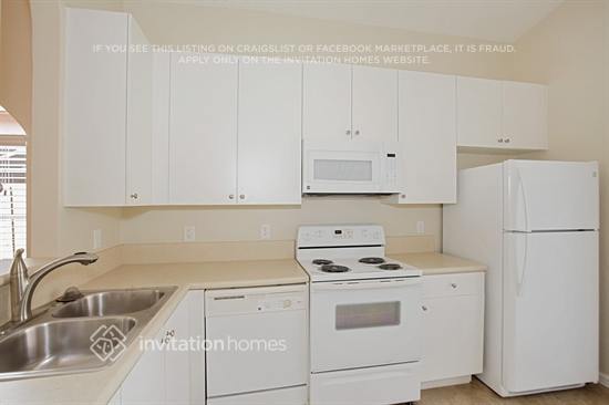 Foto del edificio - 2110 NE 37th Rd