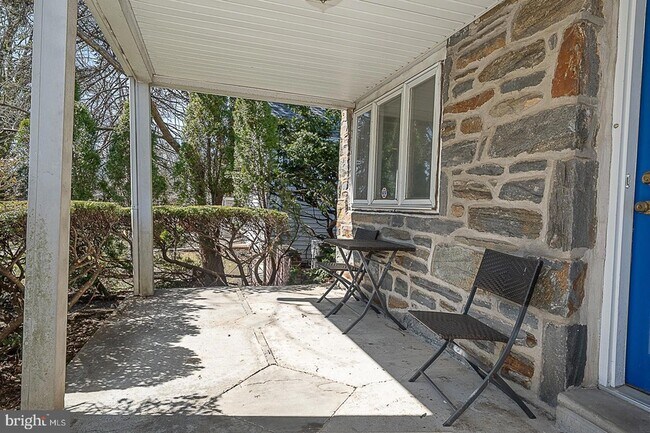 Foto del edificio - 1457 Manoa Rd