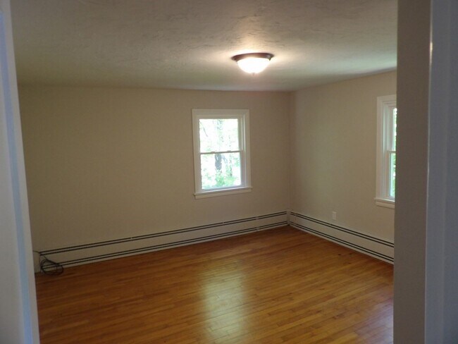 Building Photo - 21 Langlois Ave