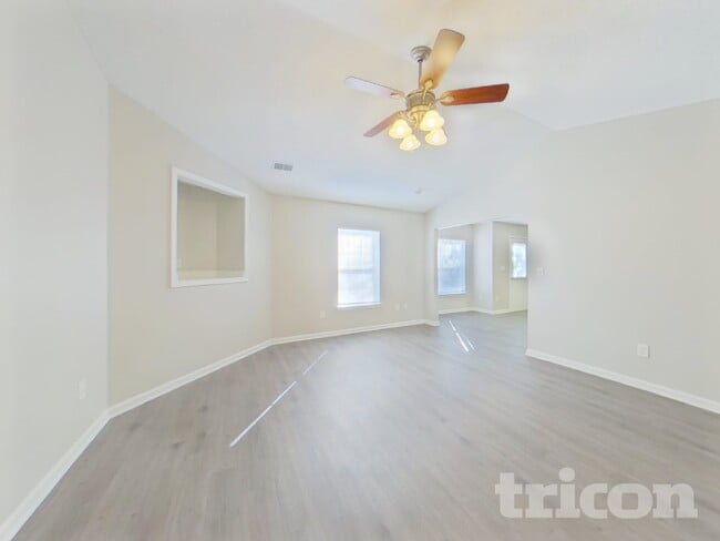 Foto del edificio - 111 Parsons Mill Ln