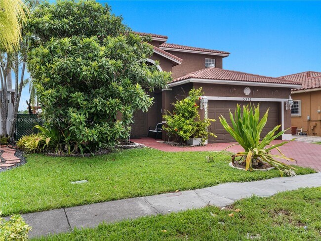 Building Photo - 5372 SW 134th Ave