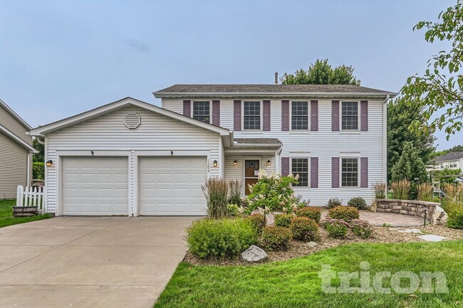 Building Photo - 2202 Marilyn Ave