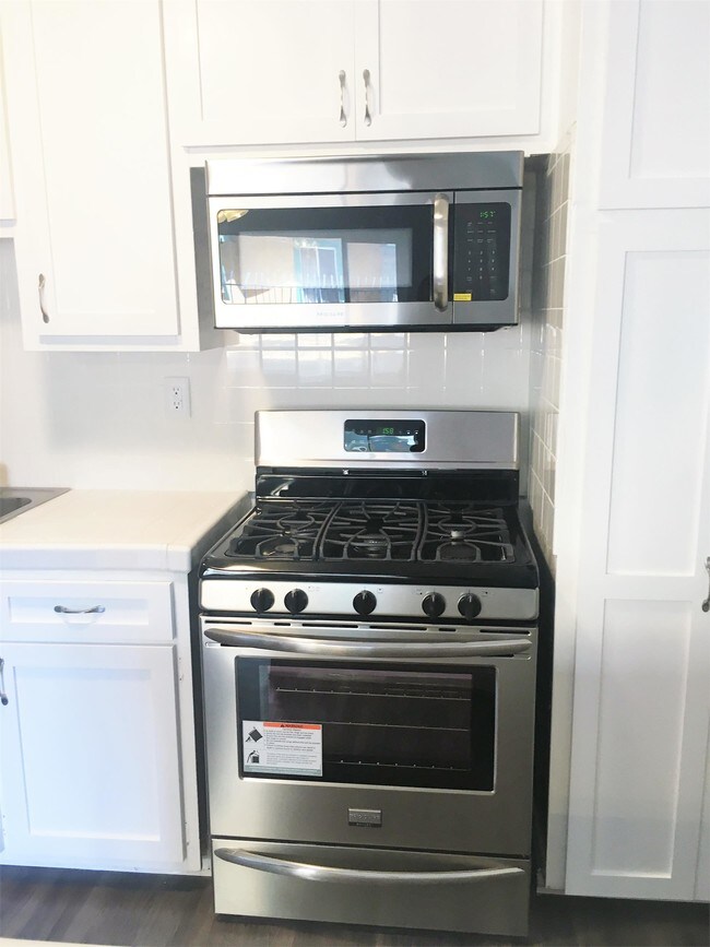 Foto del edificio - 1320 S St Andrews Pl