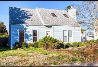 Building Photo - 6913 Beard Ct