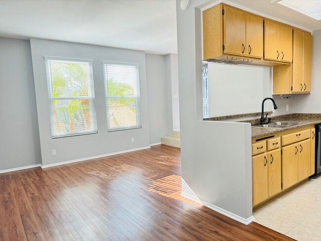 Kitchen/Living - 188 Hurst Ave