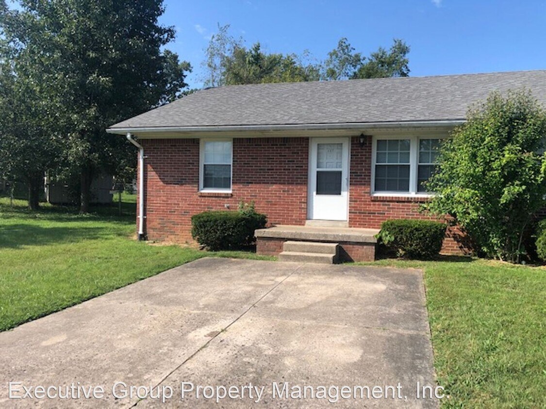 Primary Photo - 2 br, 1 bath House - 467 S. ATCHER ST.