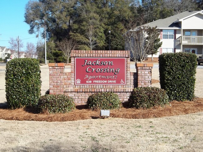 Building Photo - Jackson Crossing Apartments