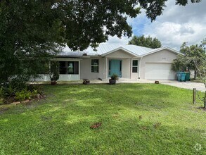 Building Photo - 8516 Riverside Dr