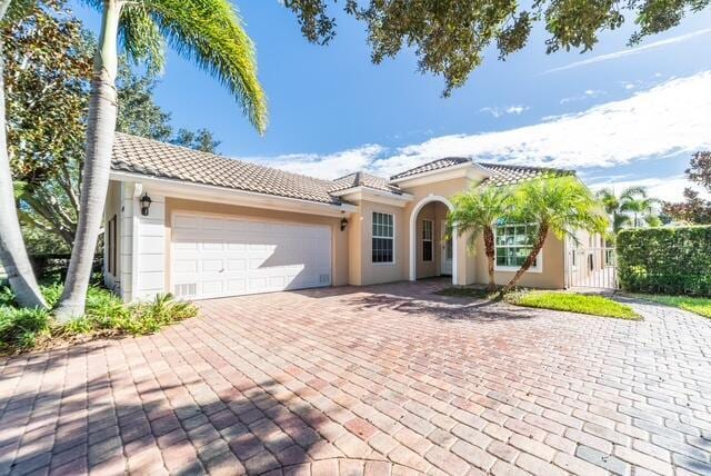 Foto principal - 4908 Grassleaf Dr