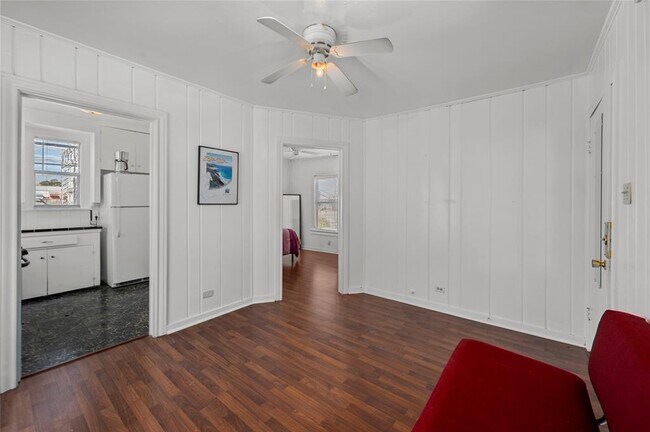 Building Photo - 1503 Dunlavy St