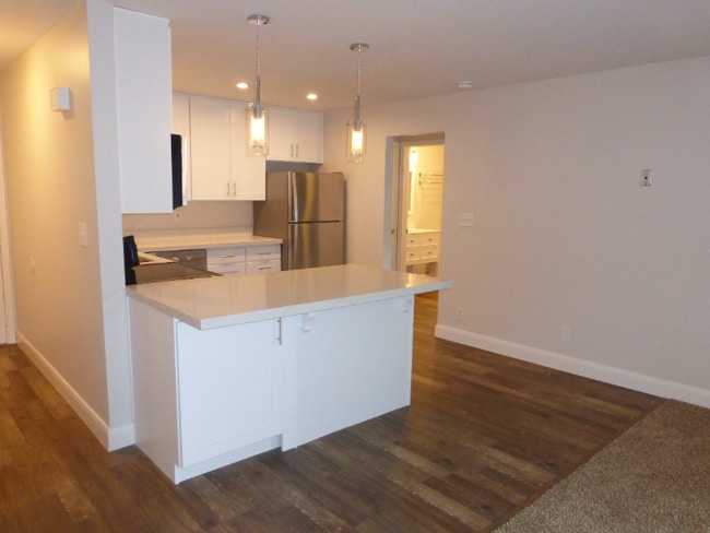 Photo - 172 W Clinton Ave Apartment