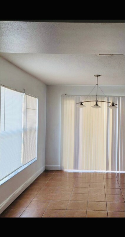 Foto del edificio - 1631 Perdido Ct