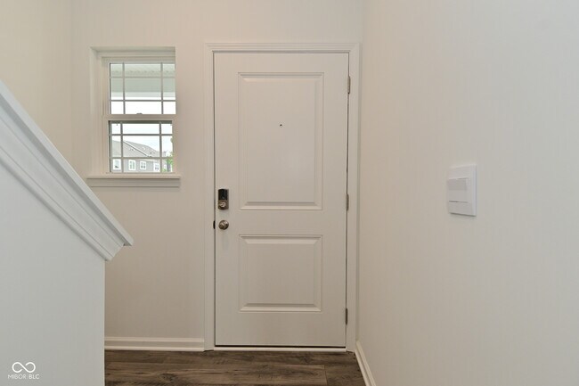 Building Photo - 6296 Wasco Dr