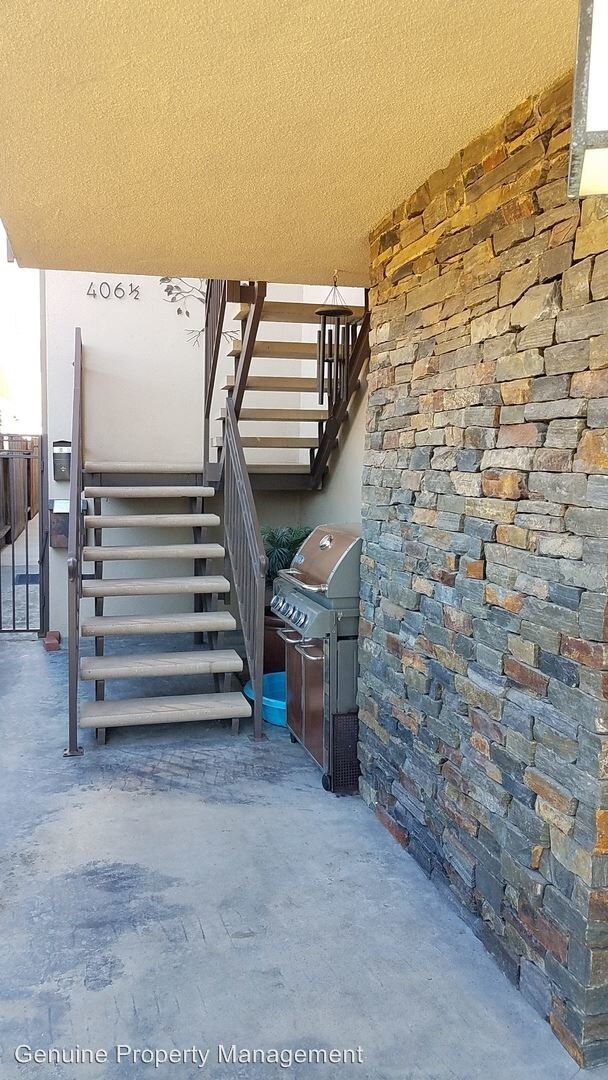 Foto del edificio - 434 1/2 Dahlia Ave