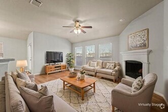 Building Photo - 1005 Meadow Green Ct