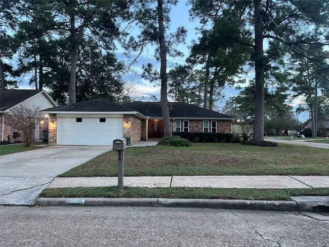 Foto del edificio - 9723 Halkirk St