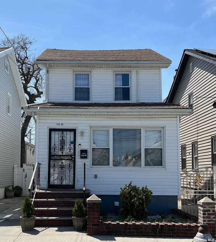 Foto principal - 134-46 157th St
