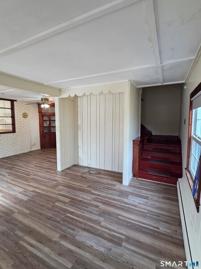 Foto del edificio - 397 Buddington Rd