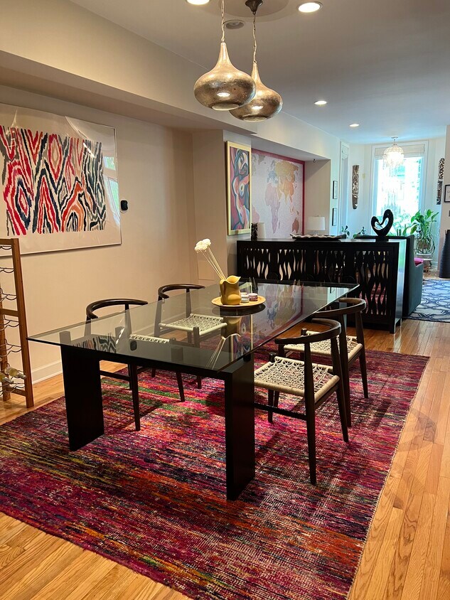 Foto principal - 219 K St NE