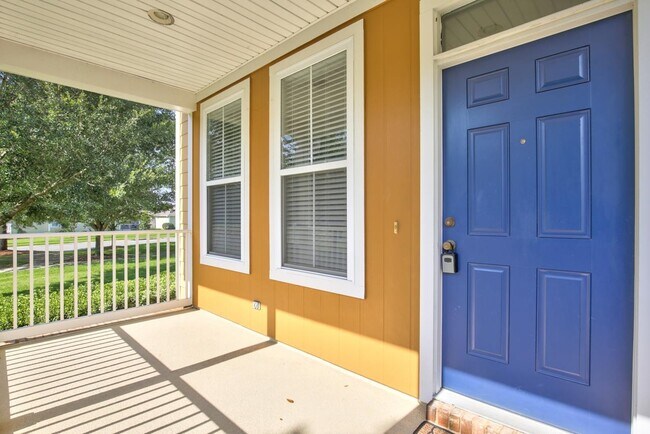 Foto del edificio - 4150 Four Oaks Blvd