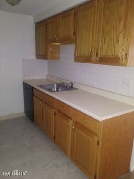 Building Photo - 85 W Summerset Ln