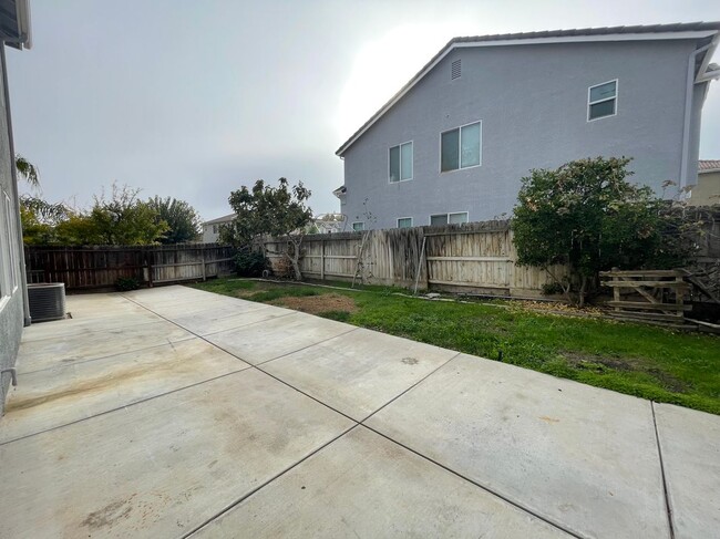 Building Photo - 1435 San Diego St