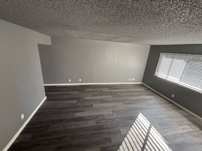 Building Photo - 6052 N College Ave