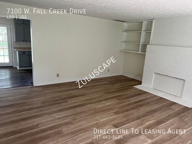 Foto del edificio - 7100 W Fall Creek Dr