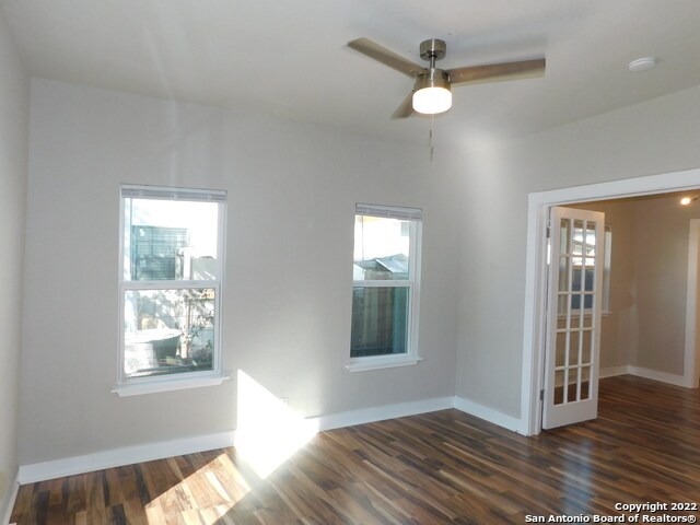 Foto del edificio - 1535 W Wildwood Dr