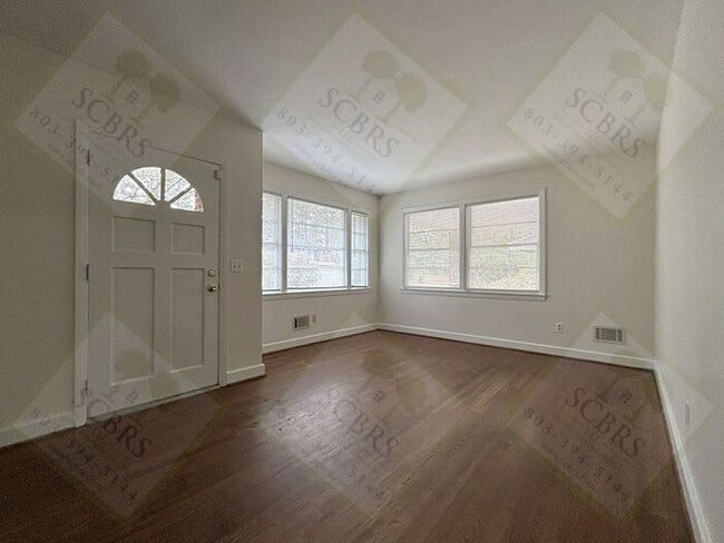 Foto del edificio - 2915 N Beltline Blvd