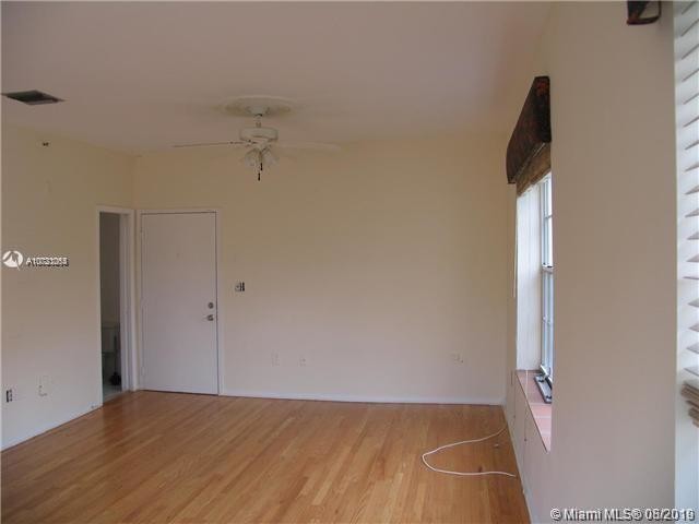 Building Photo - 1242 Drexel Ave