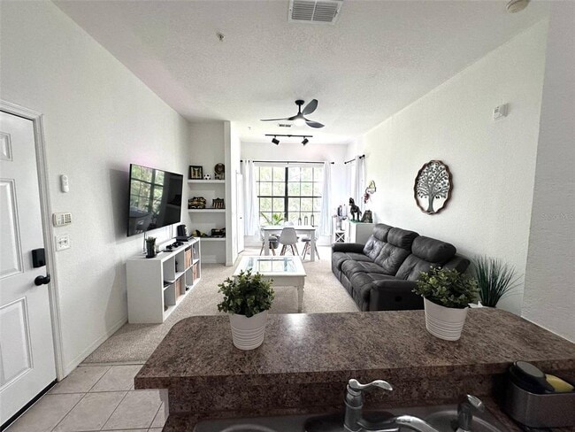 Foto del edificio - 6137 Metrowest Blvd