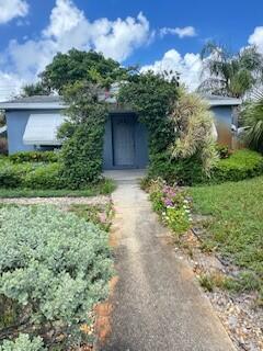Foto principal - 1709 N J St