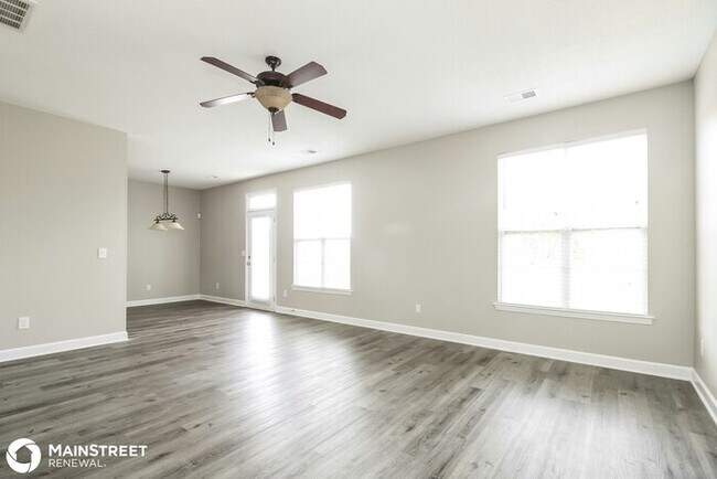 Building Photo - 1386 Aurora Glen Dr