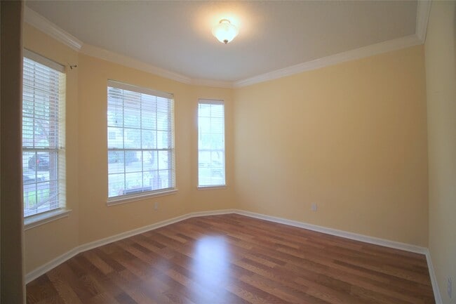 Foto del edificio - 19927 Black Canyon Dr