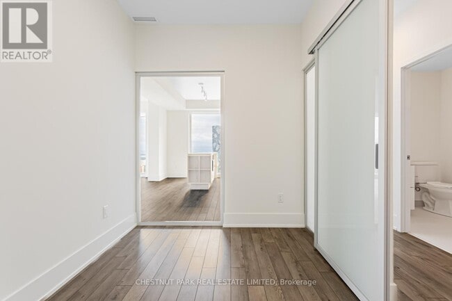 Building Photo - 89 Church St