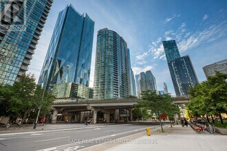 Building Photo - 18 Yonge St