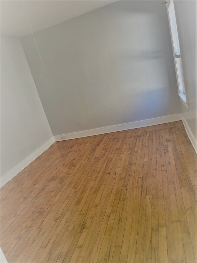 Foto del edificio - 326 1st St
