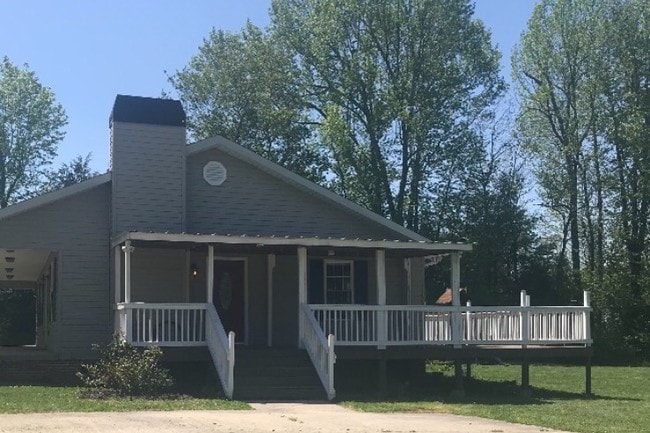 Wrap around deck. - 1543 Cedar Rock Church Rd