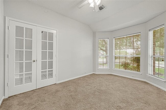 Building Photo - 7530 Broken Oak Ln