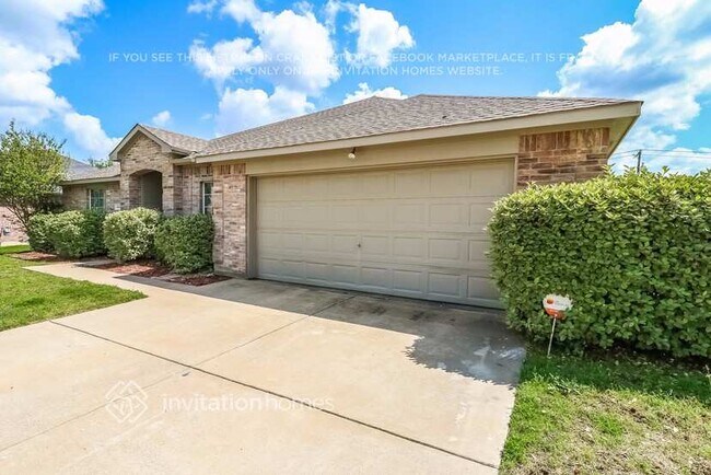 Foto del edificio - 4808 Bluebird Ln