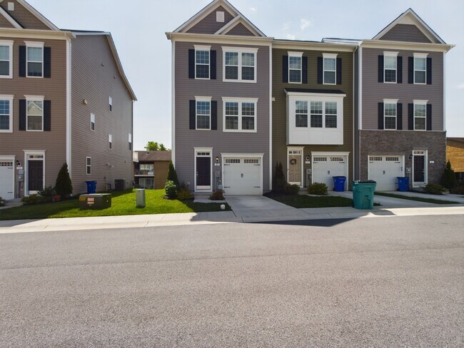 Foto del edificio - 25 Chester Ct