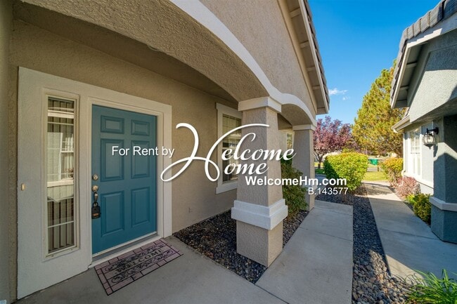 Building Photo - Beautiful Single Story Home In Double Diam...